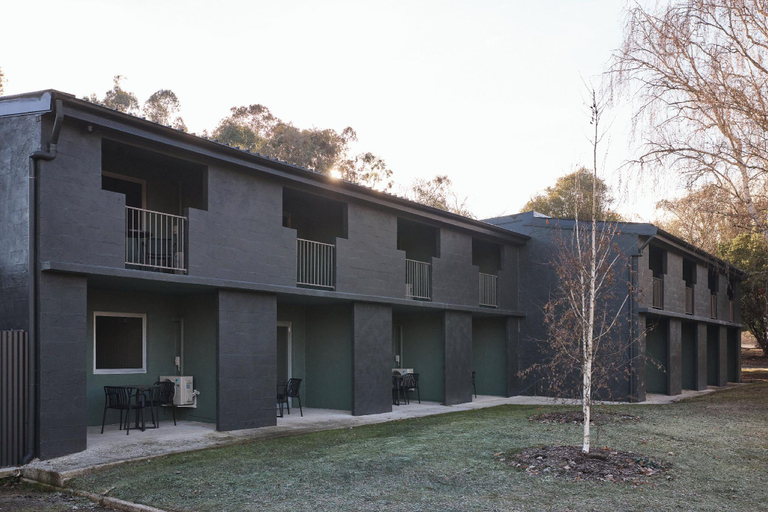 Exterior & Views 1, Alpine Inn, Tumbarumba