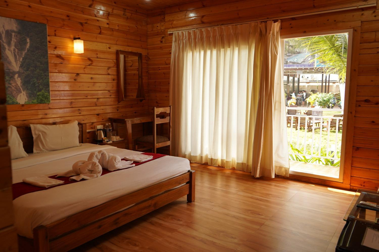 Bedroom 3, Shaan Coco Palms Beach Resort, North Goa