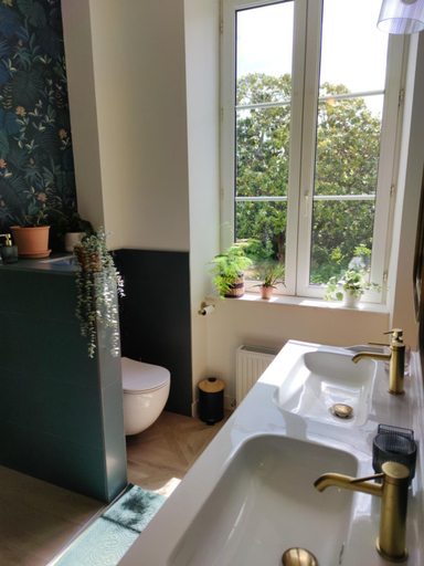 Bathroom 3, O Bulles de Loire, Chateauneuf-sur-Loire, Loiret