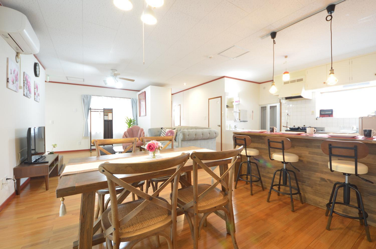 Food & Drinks 4, Sobe House in Yomitanson, Yomitan