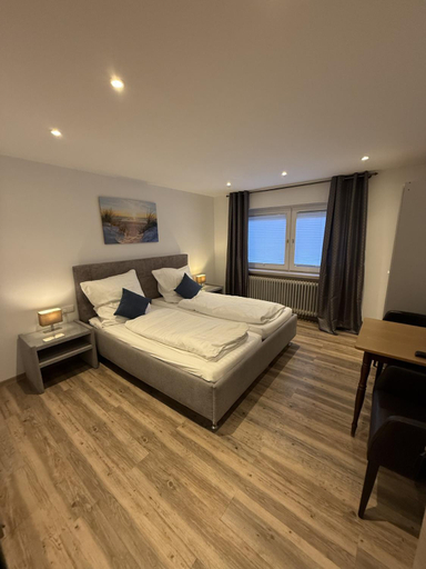 Bedroom 3, Hotel zur Post, Emsland