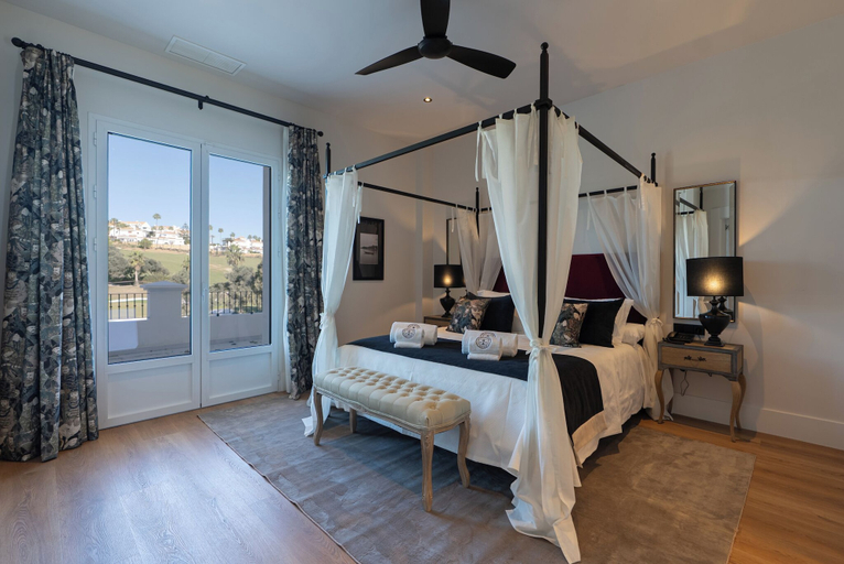 Room 2, Duquesa Golf Club, Málaga