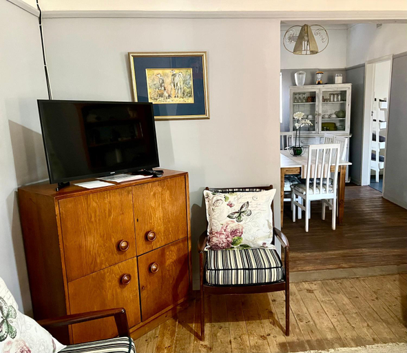 Others 5, Village Studio Guesthouse, Thabo Mofutsanyane