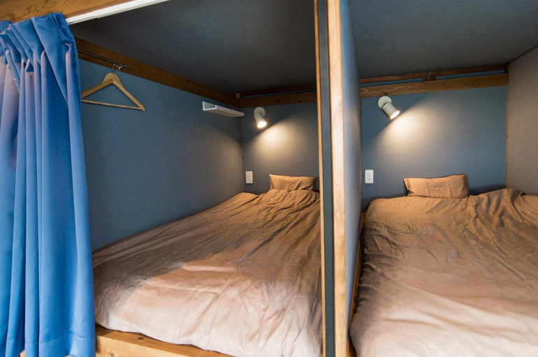 Bedroom 2, Saitosyukuba, Higashisonogi