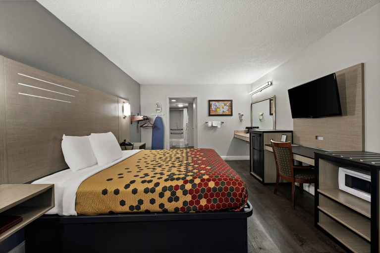 Bedroom 3, Econo Lodge, Henrico
