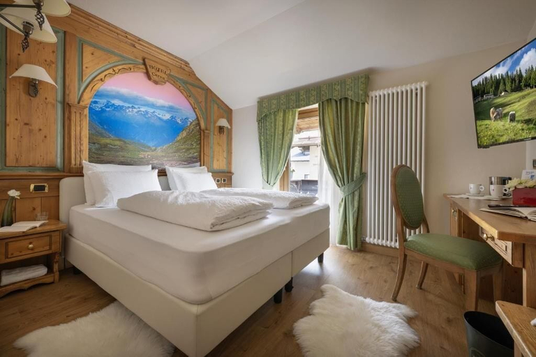 Bedroom 4, Hotel Cervo, Sondrio