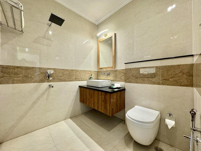 Bathroom, Wanna Stay Haridwar (The Mantra) – 200 meters from Ghat, Hardwar