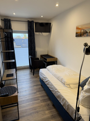 Bedroom 4, Hotel zur Post, Emsland