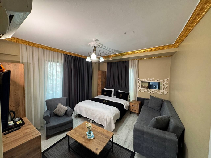 Bedroom 4, Royal Hotel-Kumkapi, Fatih