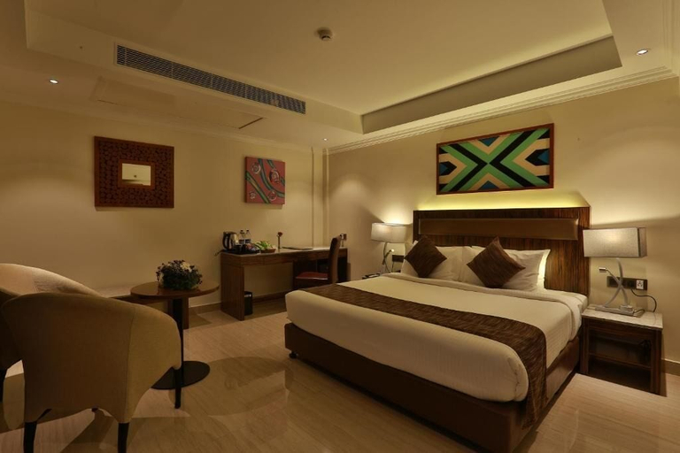 Room 5, Hotel Luminara, Ernakulam