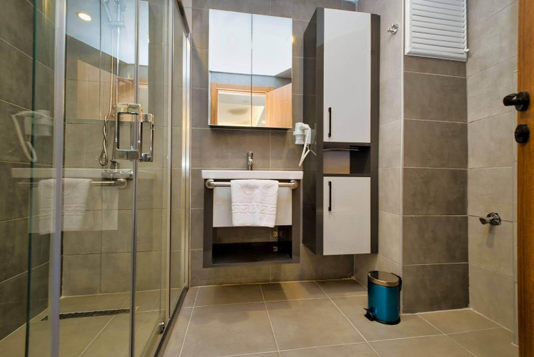 Bathroom 5, Laristone Suite Spa Hotel, Antalya