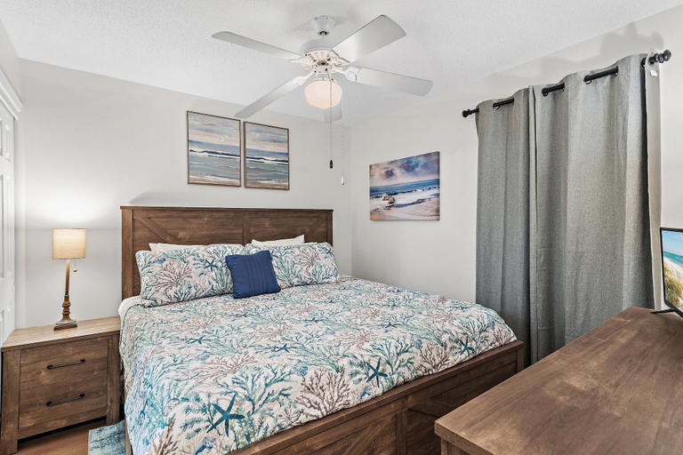 Bedroom 3, Gulfview II 205, Walton