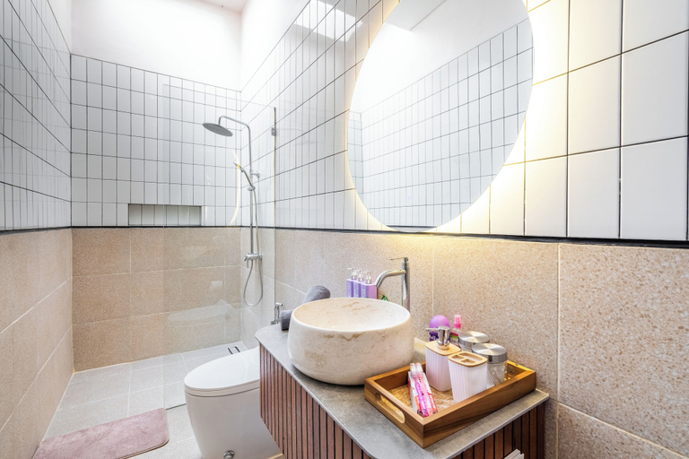 Bathroom 4, Solari Butterfly Villa, Denpasar