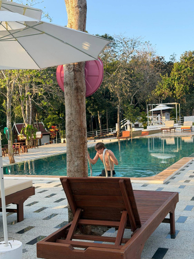 Sport & Beauty 5, Greenhouse Retreat, Saen Monourom
