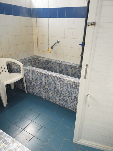 Bathroom, IKARIA THERMA BLUE, North Aegean