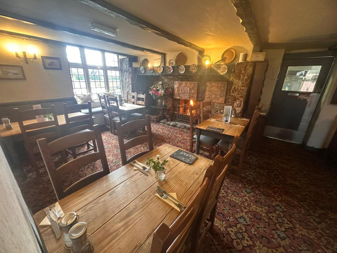 Food & Drinks 4, Manor Inn Galmpton, Devon