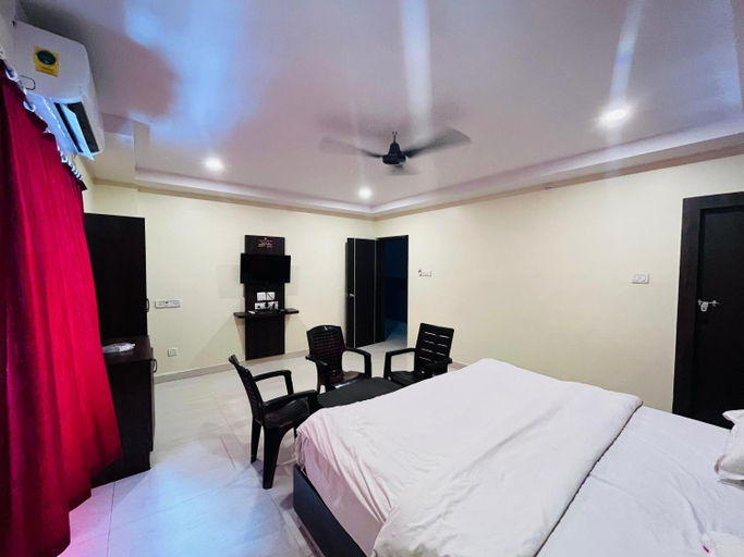 Bedroom 5, The Royal Comforts, Visakhapatnam