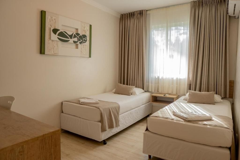 Room 3, Lagoa Parque Hotel, Lagoa Vermelha