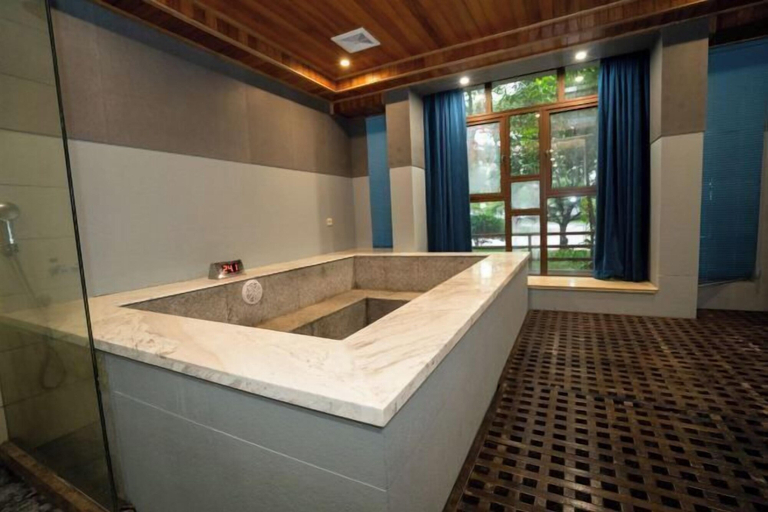 Bathroom 3, Yihaoquan Piaofu Hot Spring Hotel, Chaohu