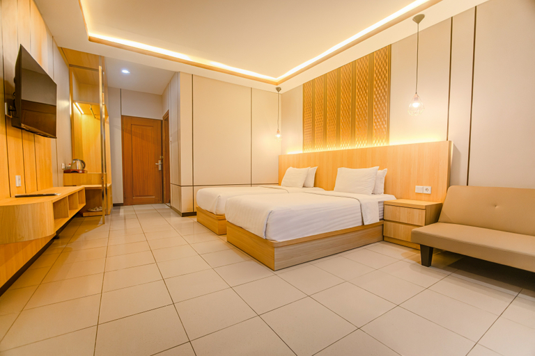Five Styles Kutai Permai Room Type - Junior Suite Twin