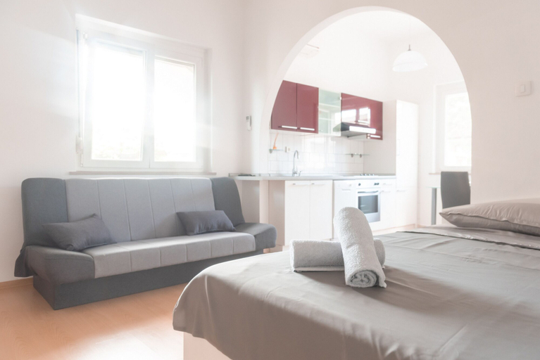Bedroom 2, Studio Enig, Izola