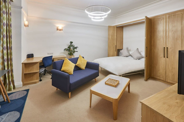 Room 3, Host Stay Thamesview, Surrey