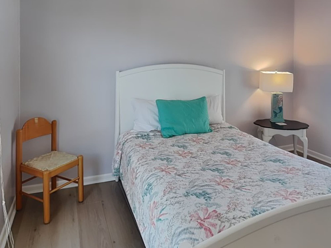 Bedroom 3, Ocean's Edge by Distinctive Beach Rentals, Saint Johns