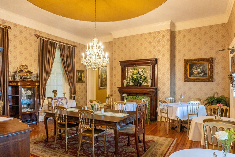 Food & Drinks, Belle Air Mansion, Davidson