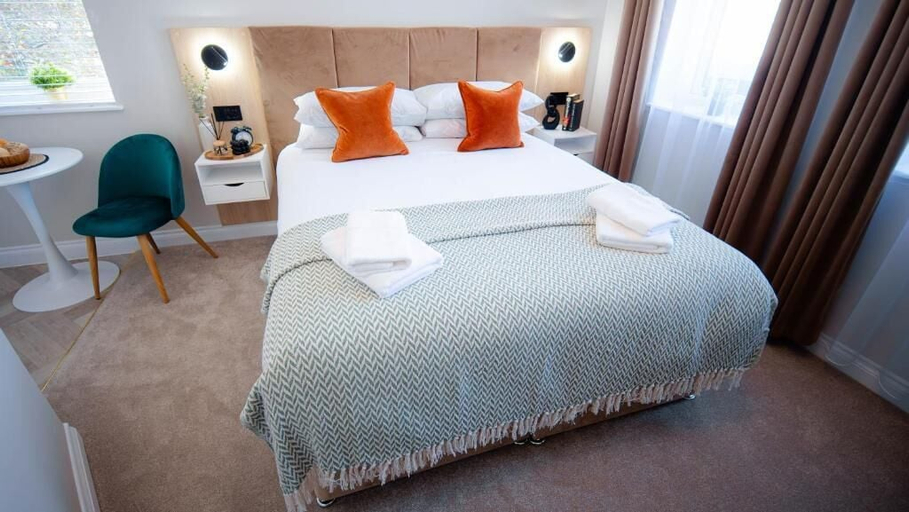 Bedroom 2, Apart Hotel Rugby, Warwickshire