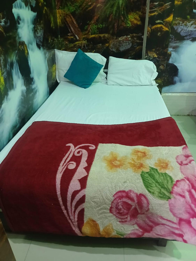 Bedroom 2, Gaytri place Near by Prem Mandir, Mathura