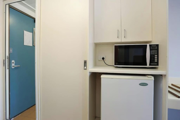 Interior 3, Reef Resort By Coastal Letting, Mackay - Pt A