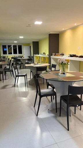 Dining 4, Oper smart hotel, Santa Maria