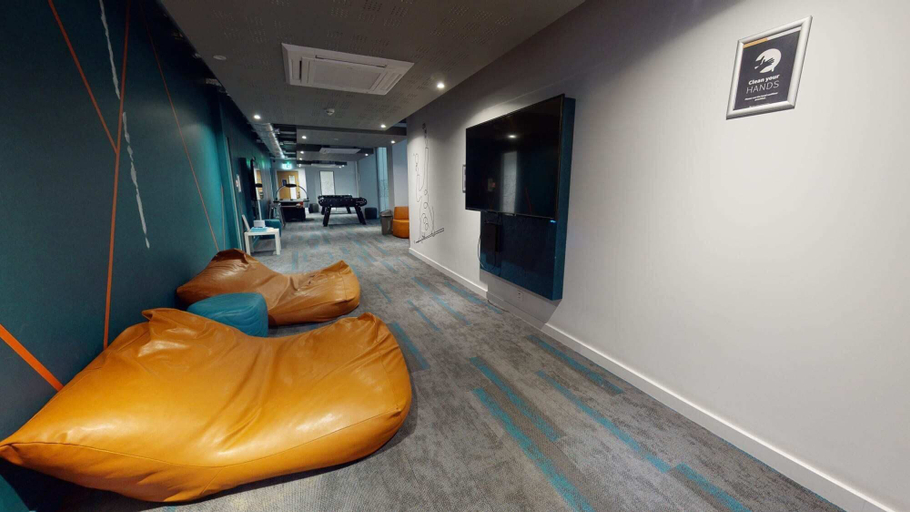 Lobby sitting area 4, Student Only Elgin Place, Glasgow