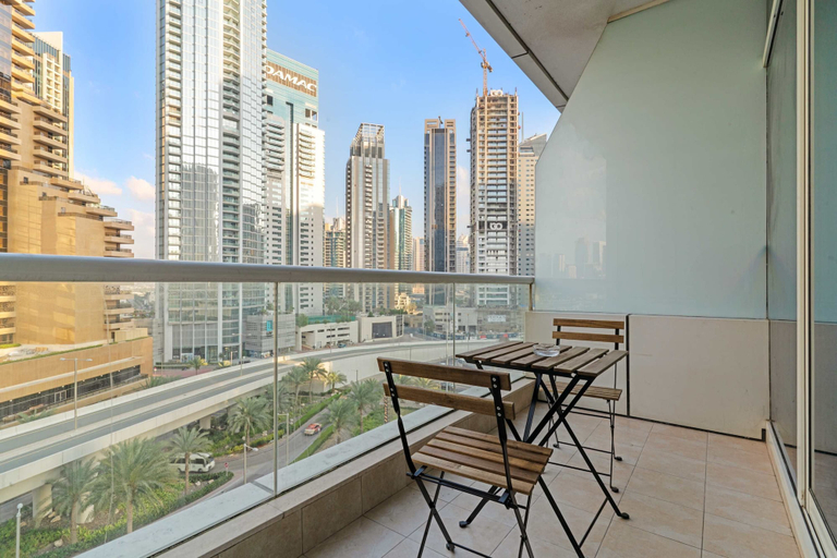Room 4, Silkhaus Studio Stay in Dubai Marina - Botanica, Dubai