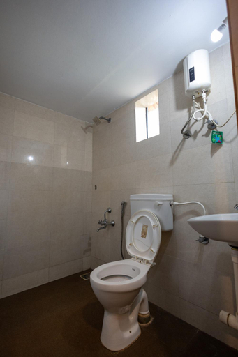 Bathroom 2, Nature Bloom Resort, Kangra