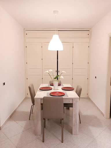 Others 4, Piana Apartment, Carbonia-Iglesias