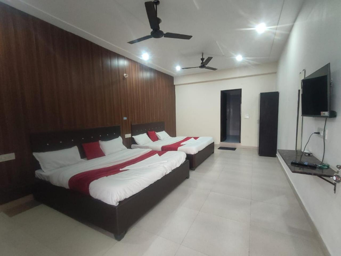 Bedroom 5, JD Hotel, Dehradun