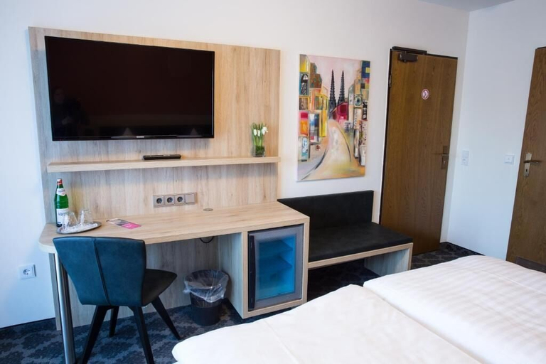 Bedroom 2, Hotel Wilms, Köln