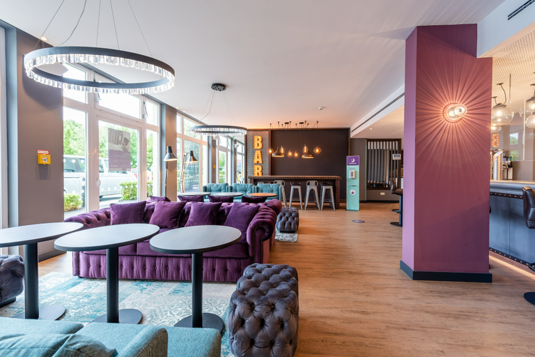 Public Area 4, Premier Inn Muenchen Airport Ost, Erding