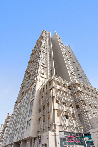Room 3, Silkhaus Horizon Tower Elegant 1bdr Pool Access, Abu Dhabi City