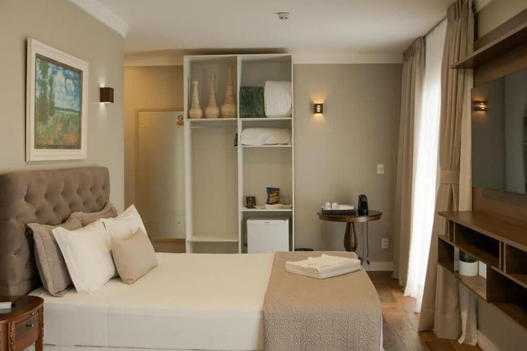 Room 4, Lagoa Parque Hotel, Lagoa Vermelha