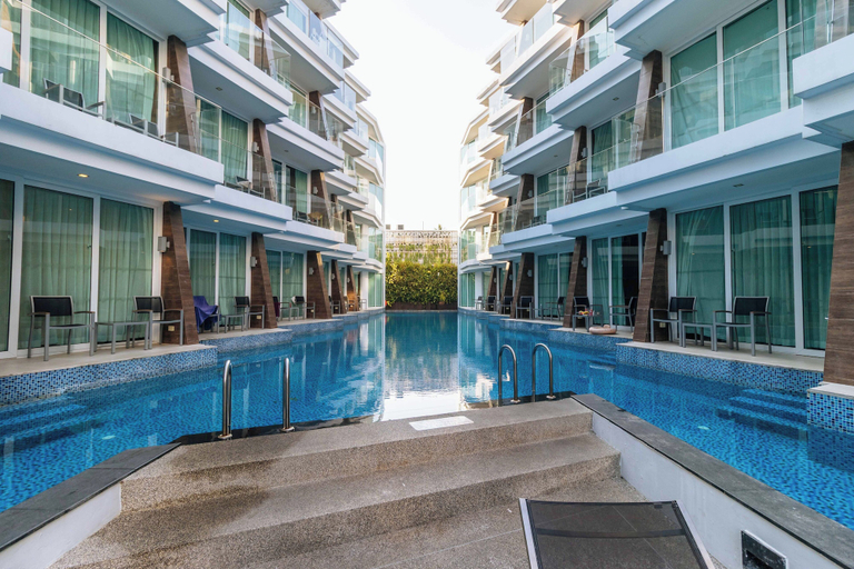 Pool 5, Beachfront Stay Walk to Beach C273, Pulau Phuket
