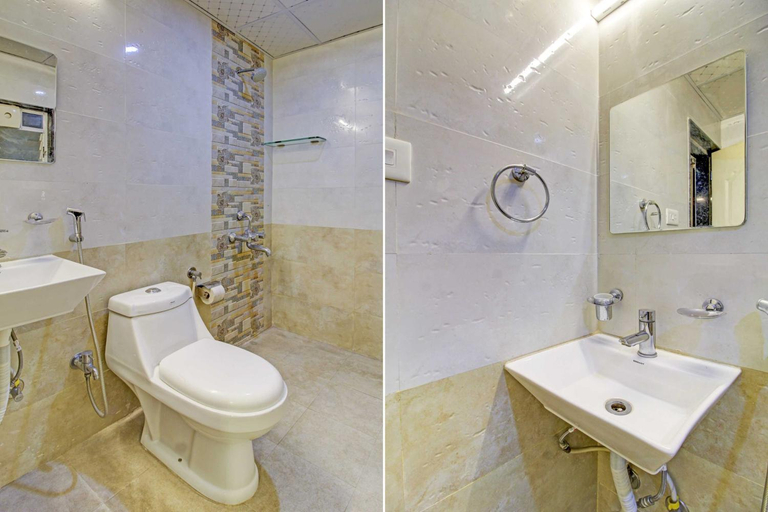 Bathroom 4, Townhouse Dange Chowk Bus Terminal, Pune