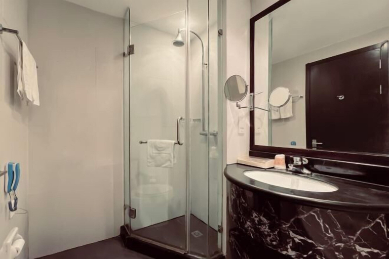 Bathroom 4, Hantang International Hotel, Suzhou