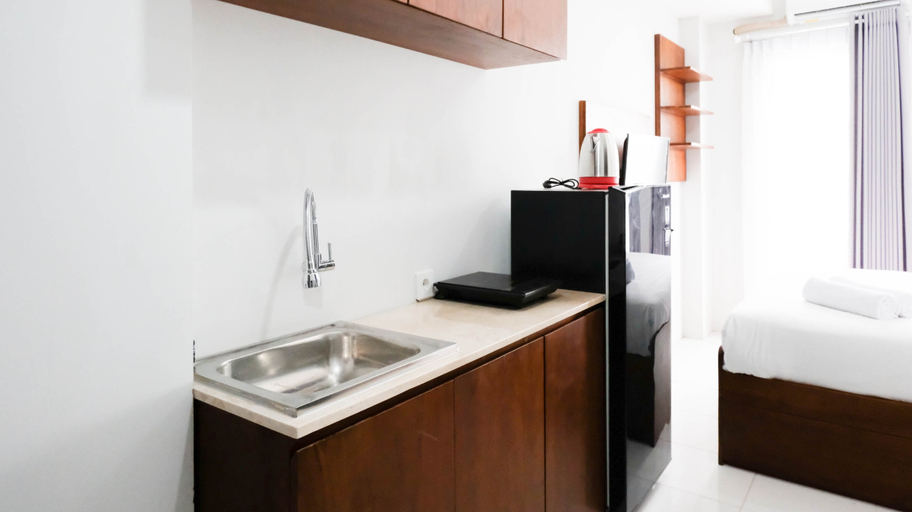 Others 4, Serene and Comfy Studio at Tamansari Prospero Sidoarjo Apartment By Travelio, Sidoarjo