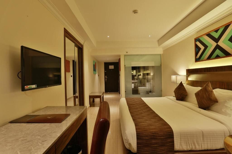 Room 4, Hotel Luminara, Ernakulam