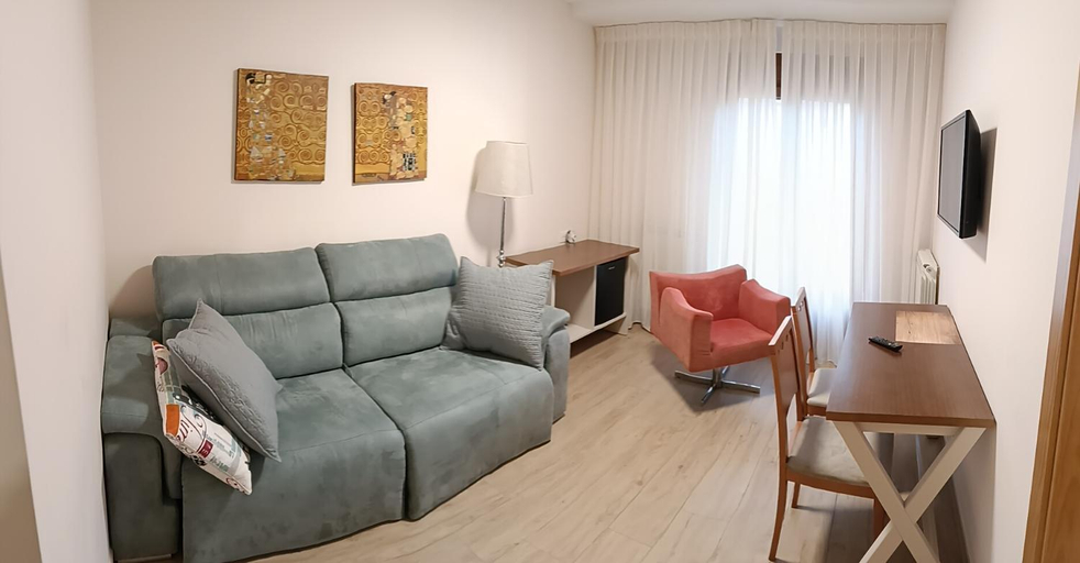 Others 5, Hostal Pineda, Palencia