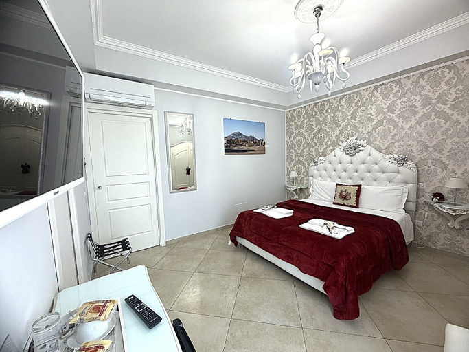 Bedroom 2, Olympus Pompei Ruins, Napoli