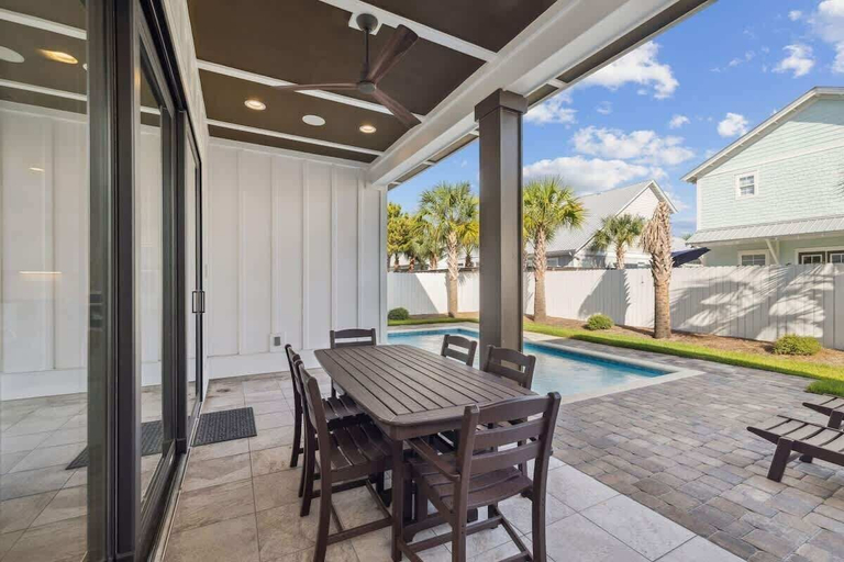 Room 4, 7BR Elegance and Comfort Withpool and Near the Beach, Walton