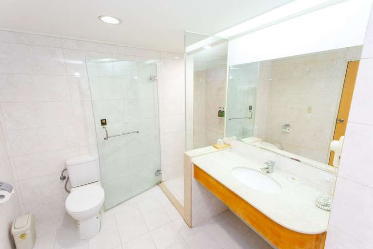 Bathroom 5, Ardi Hotel, Changhua